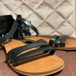 Dolce Vita Black and Tan Sandals